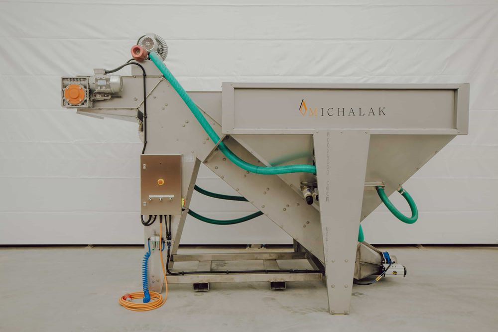 Buncăr de recepție cu apă -MICHALAK KWM100