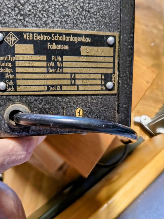 Transformator 220v la 110v fabricat in germania