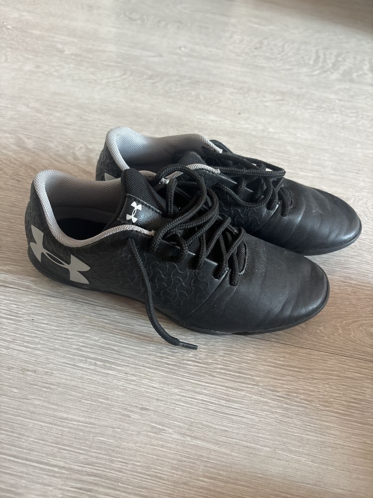 момчешки обувки fila adidas skechers under armour camper