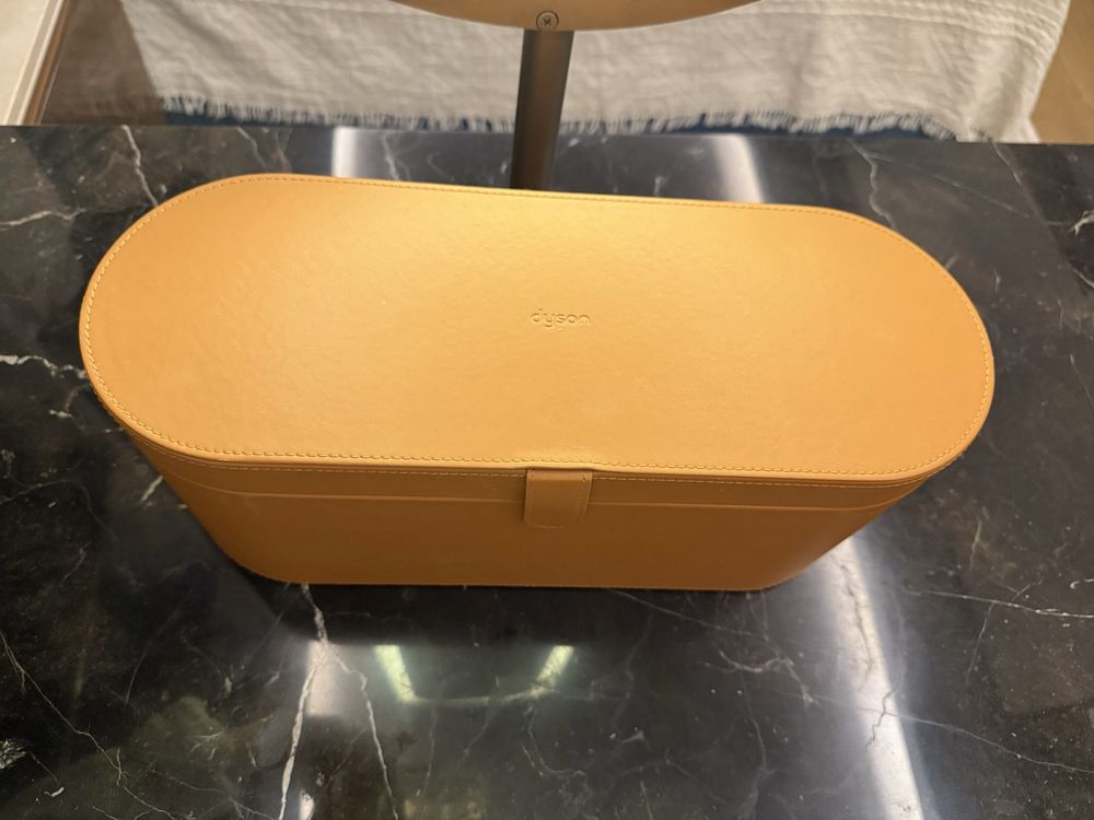 Продам Dyson Airwrap Complete оригинал