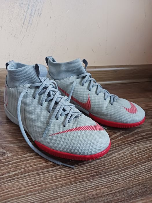 Спортни обувки Nike