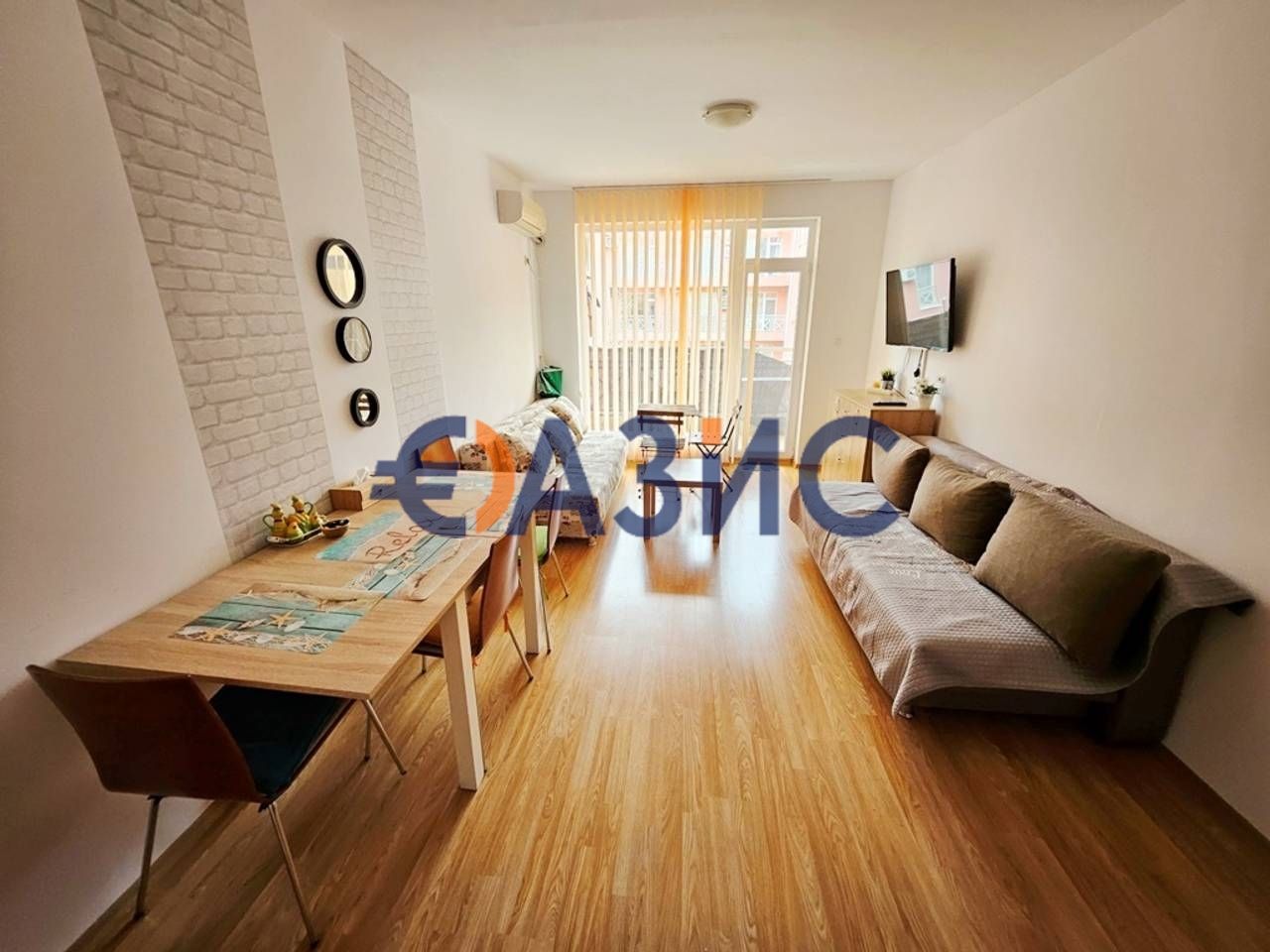 Продава се Двустаен апартамент в к.к. Слънчев бряг - 57 кв.м за 858 €/кв.м - Снимка #4