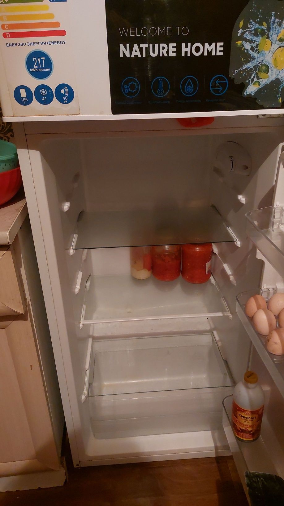 Продам холодильник полностью  рабочий