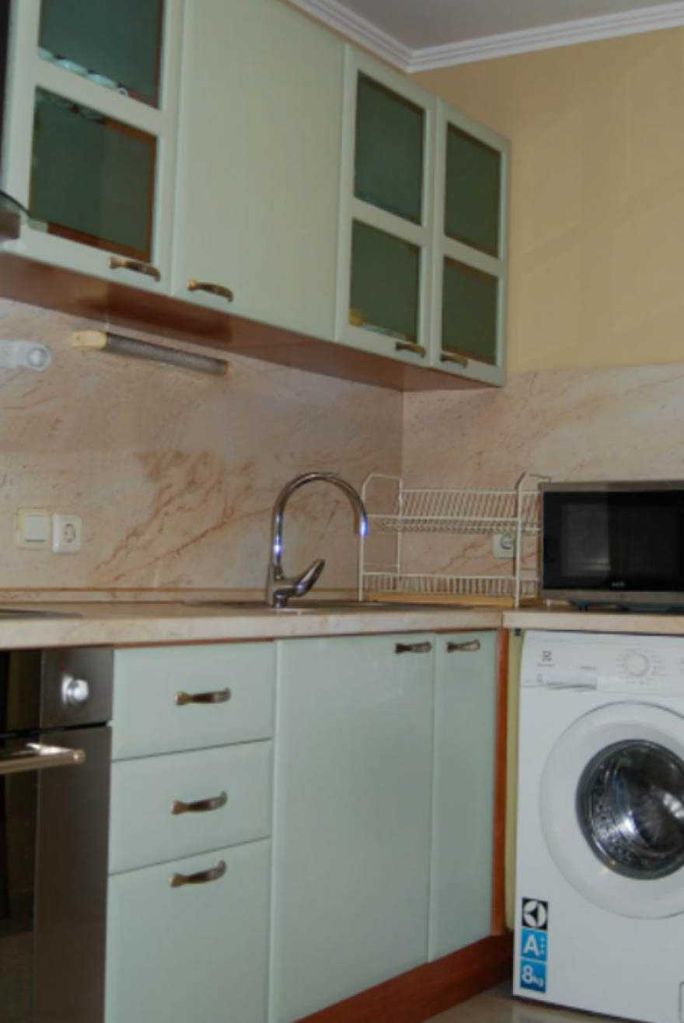 Дава се под наем Тристаен апартамент в София, Слатина - 97 кв.м за 550 € - Снимка #2