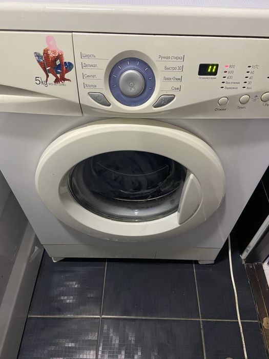 Продам стиральную машину