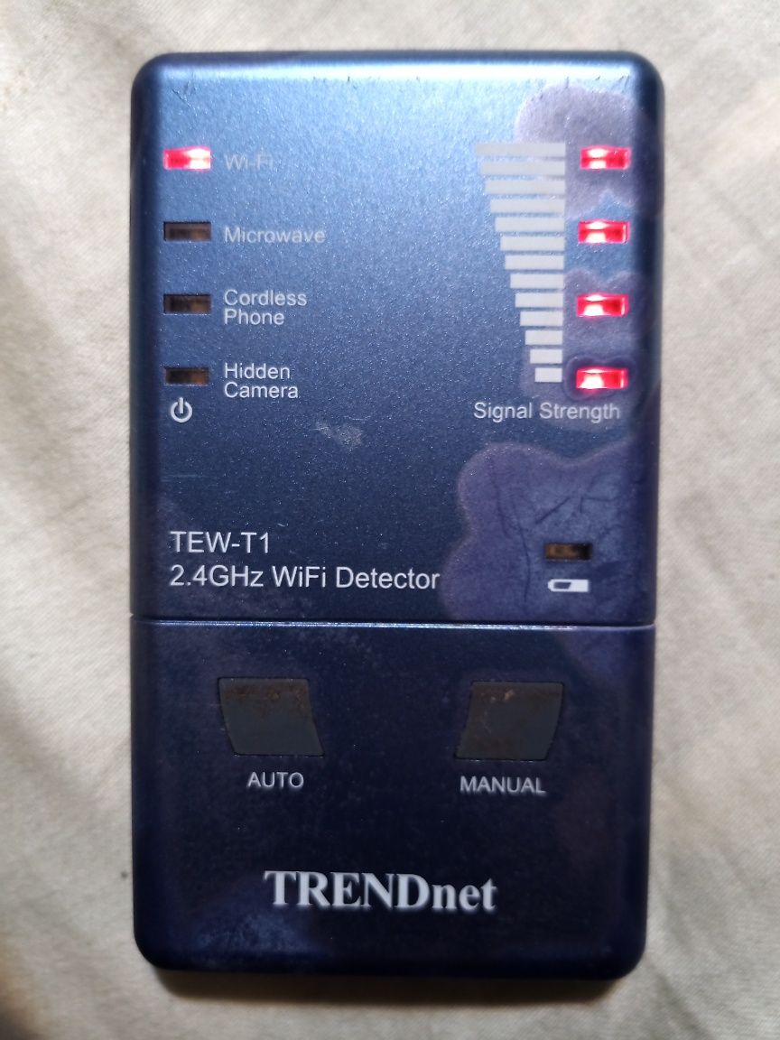 TRENDnet TEW-T1 detector camere supraveghere ascunse spy