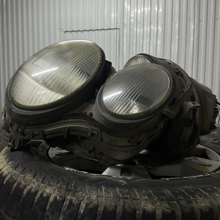 Фары от лупаря Мерс 210