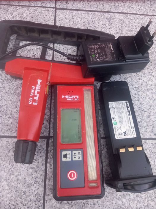 Ротационен лазерен нивелир Hilti PR 30-HVS