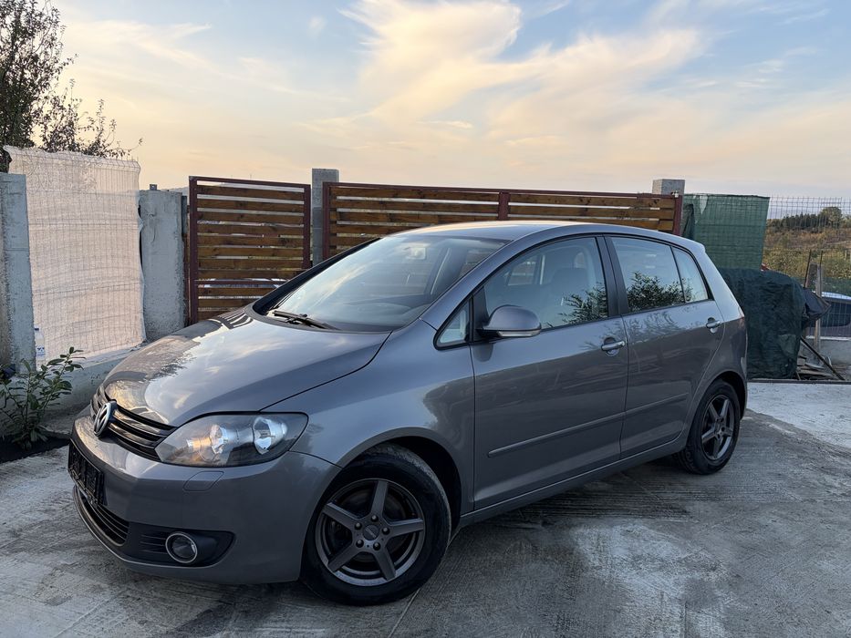 Volkswagen golf plus 2012 / dsg / webasto / rate