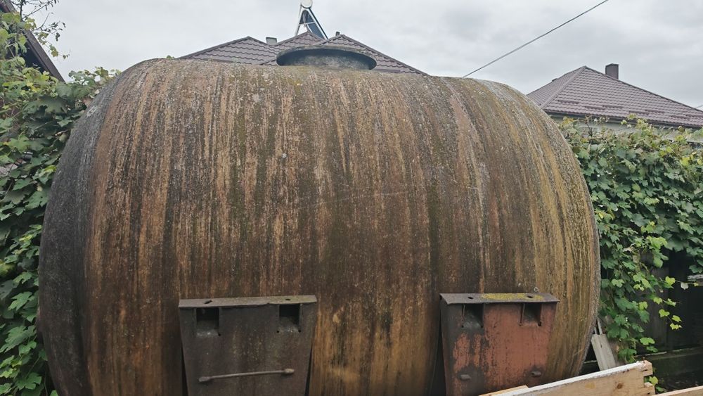 Bazin 10.000l fibra de sticla