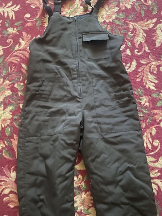 Продам комбинезон теплый