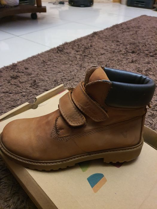 Ботинки на мальчика. 36 размер Vicco. кожа