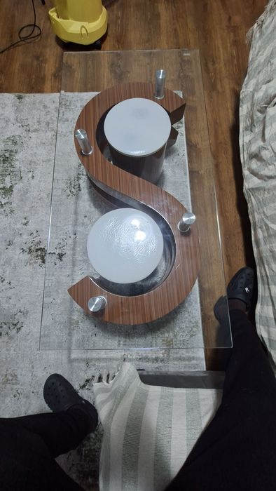 Măsuță pentru cafea cu două scăunele