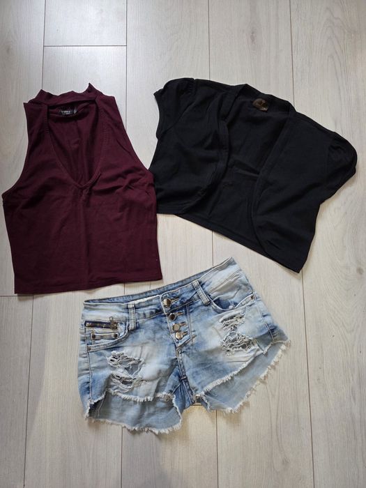Лот къси гащи с потник и горнище