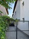 Casa/Vila Capat Triplex/Cartierul Independentei id nr 16