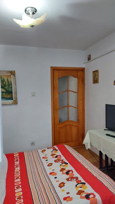 apartament 3 camere decomandat