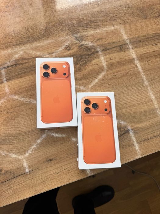 iPhone 17 pro 256 ГБ Говый