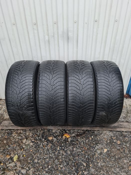 4 buc Anvelope de iarna *235/45R18*YOKOHAMA *LICHIDARE STOC*75 Lei Buc