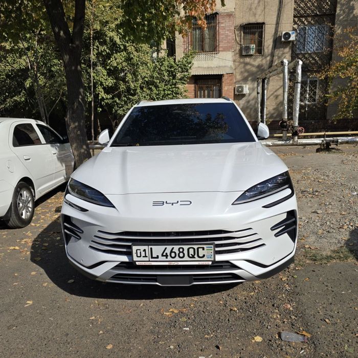 BYD song plus champion Hybrid 110 tali