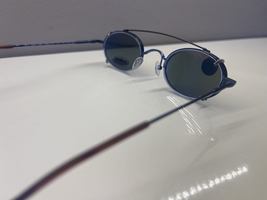 Rama de ochelari cu protectie solara