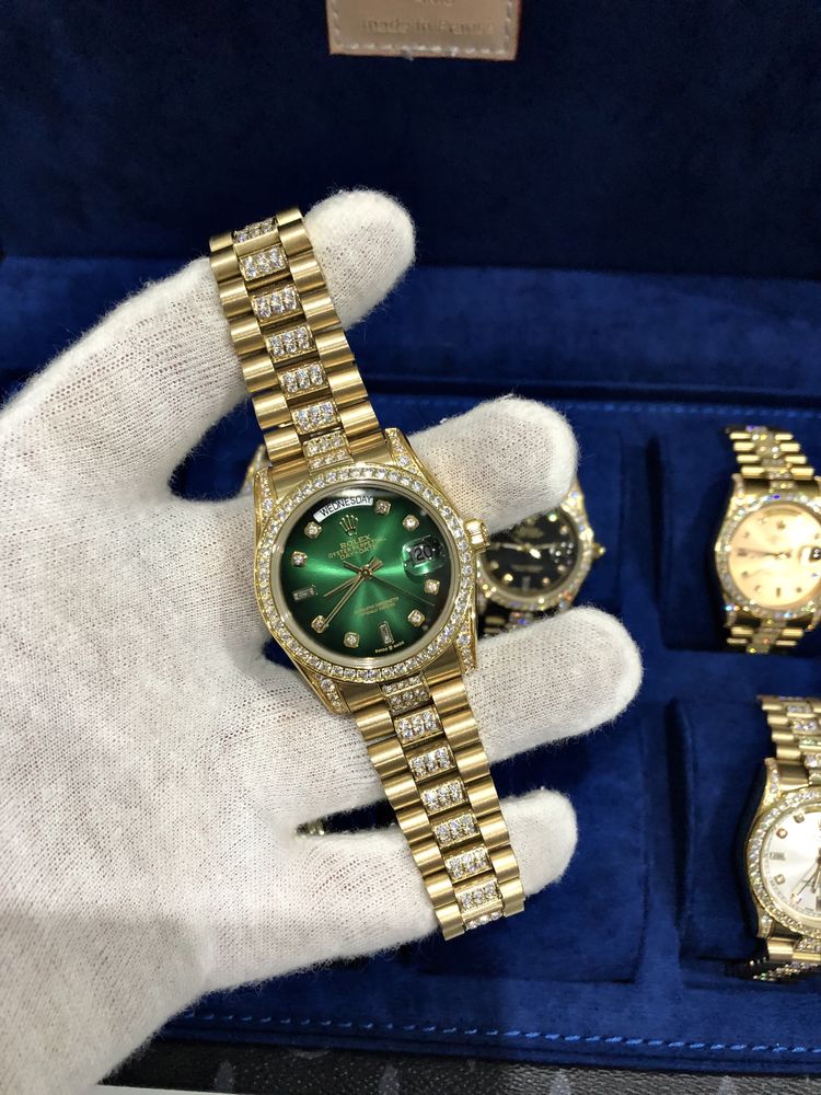 Rolex Daydate 36 mm Green / Diamond