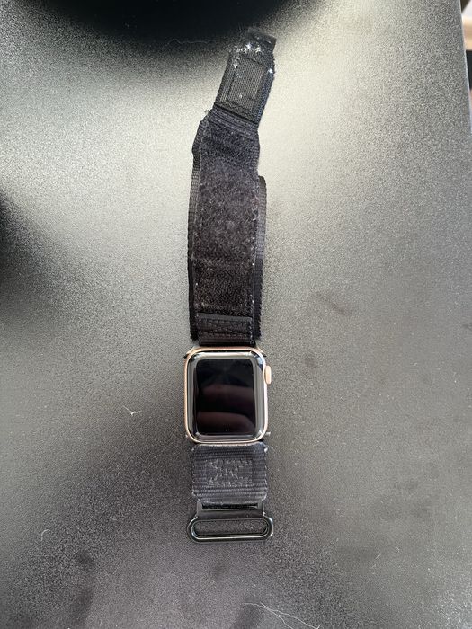 Apple Watch SE 40mm Rose Gold