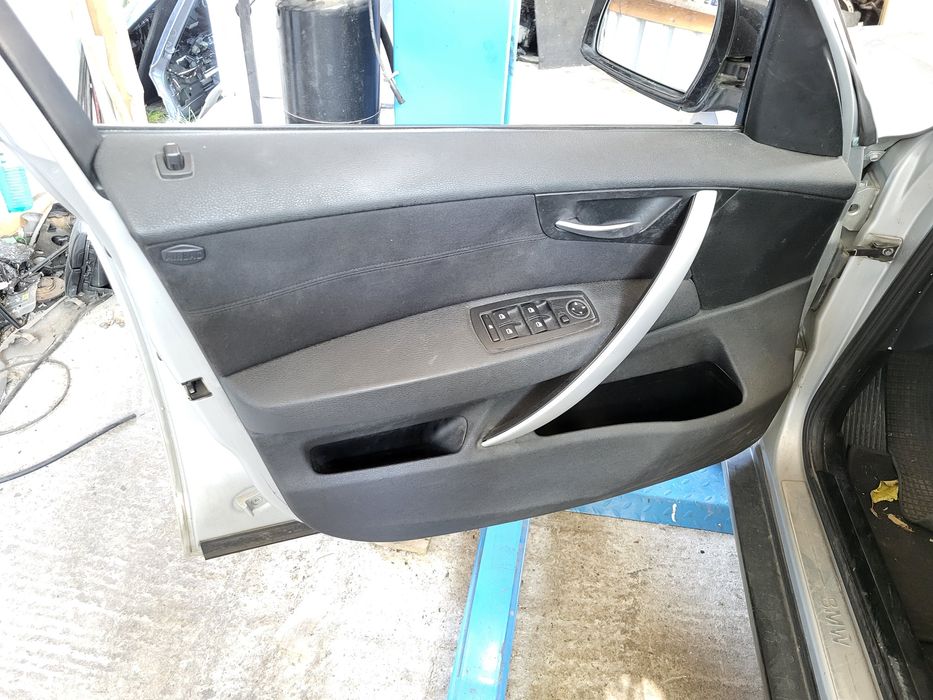 Седалки, салон, кори за врати за BMW E83 X3