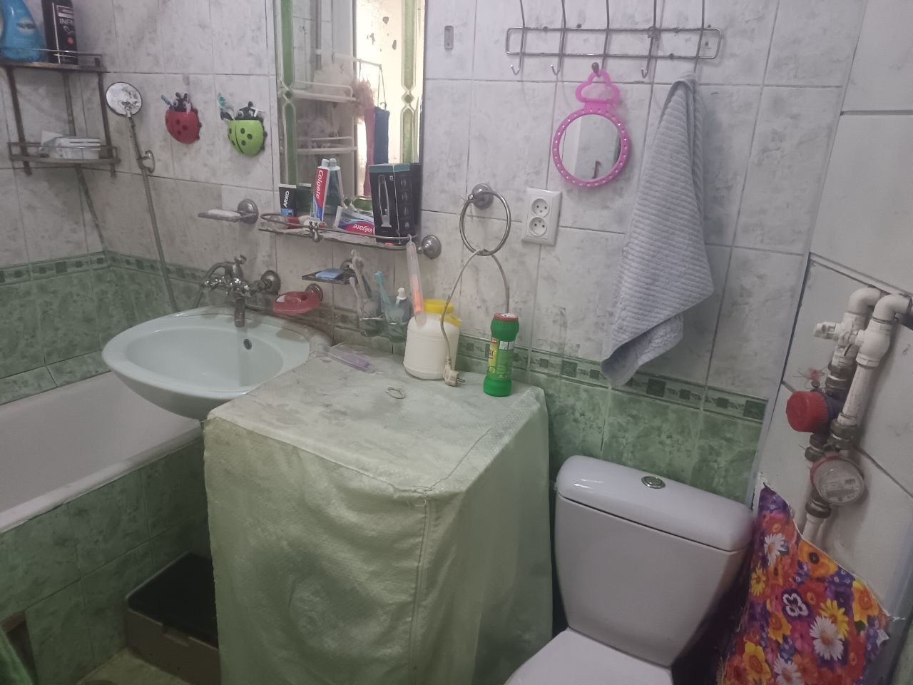 Продаётся квартира Яккасарой 147 школа 3 комнатная