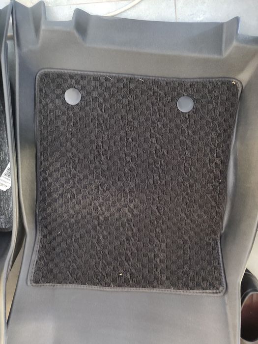 Полики на voyah free full Apollo tech TPE материал