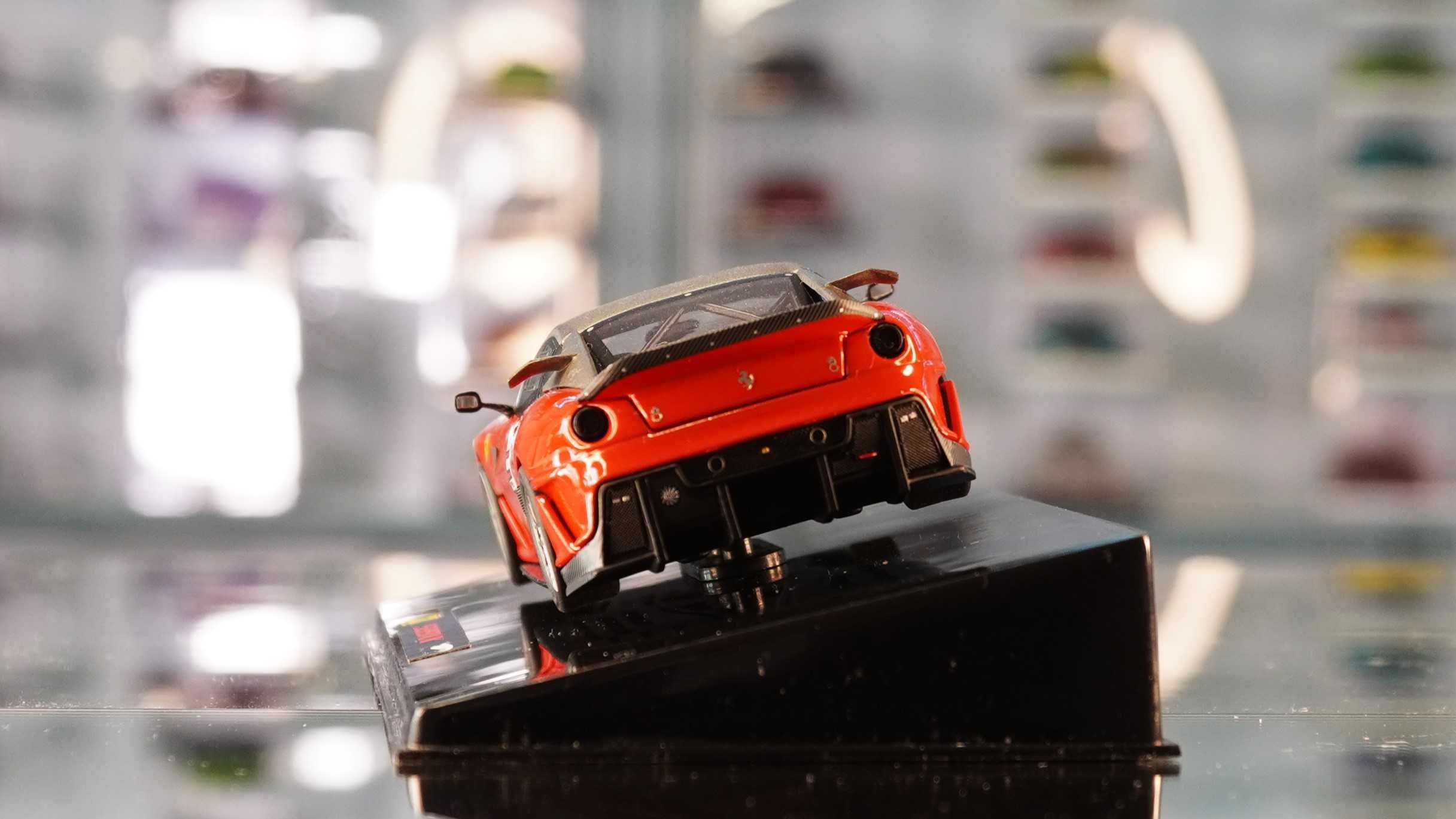 2009 Ferrari 599XX - Hot Wheels Elite 1/43