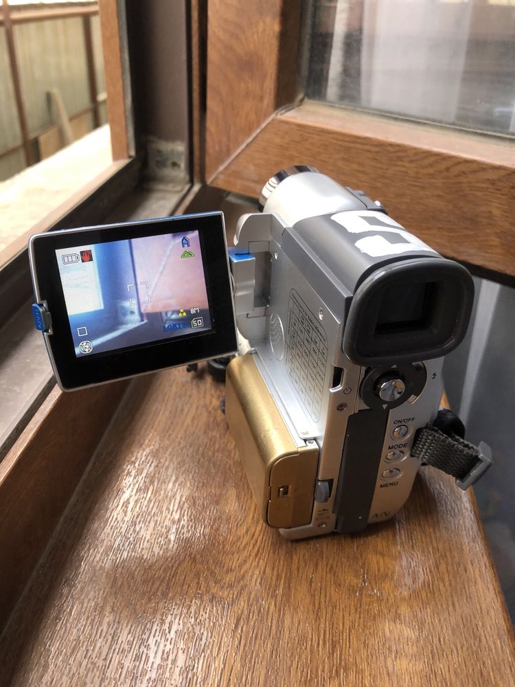 Sony protex DV9F