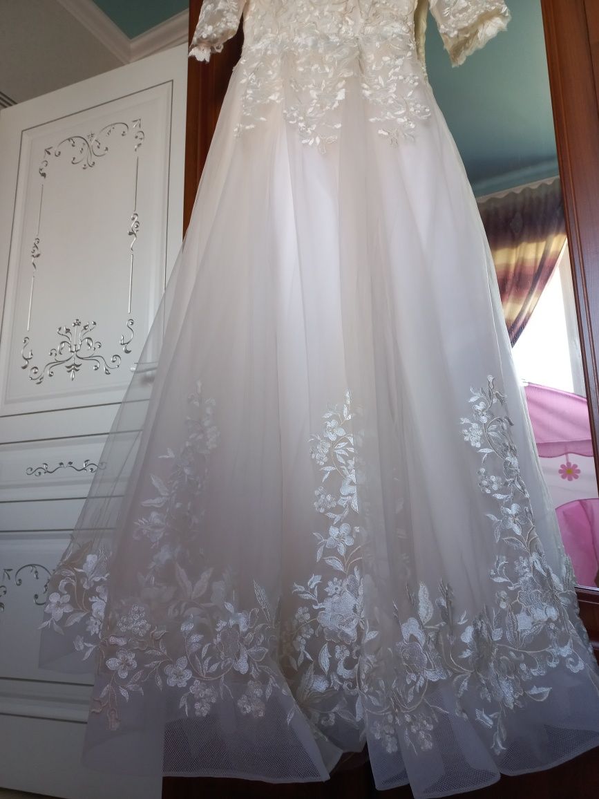 Свадебный платье фата