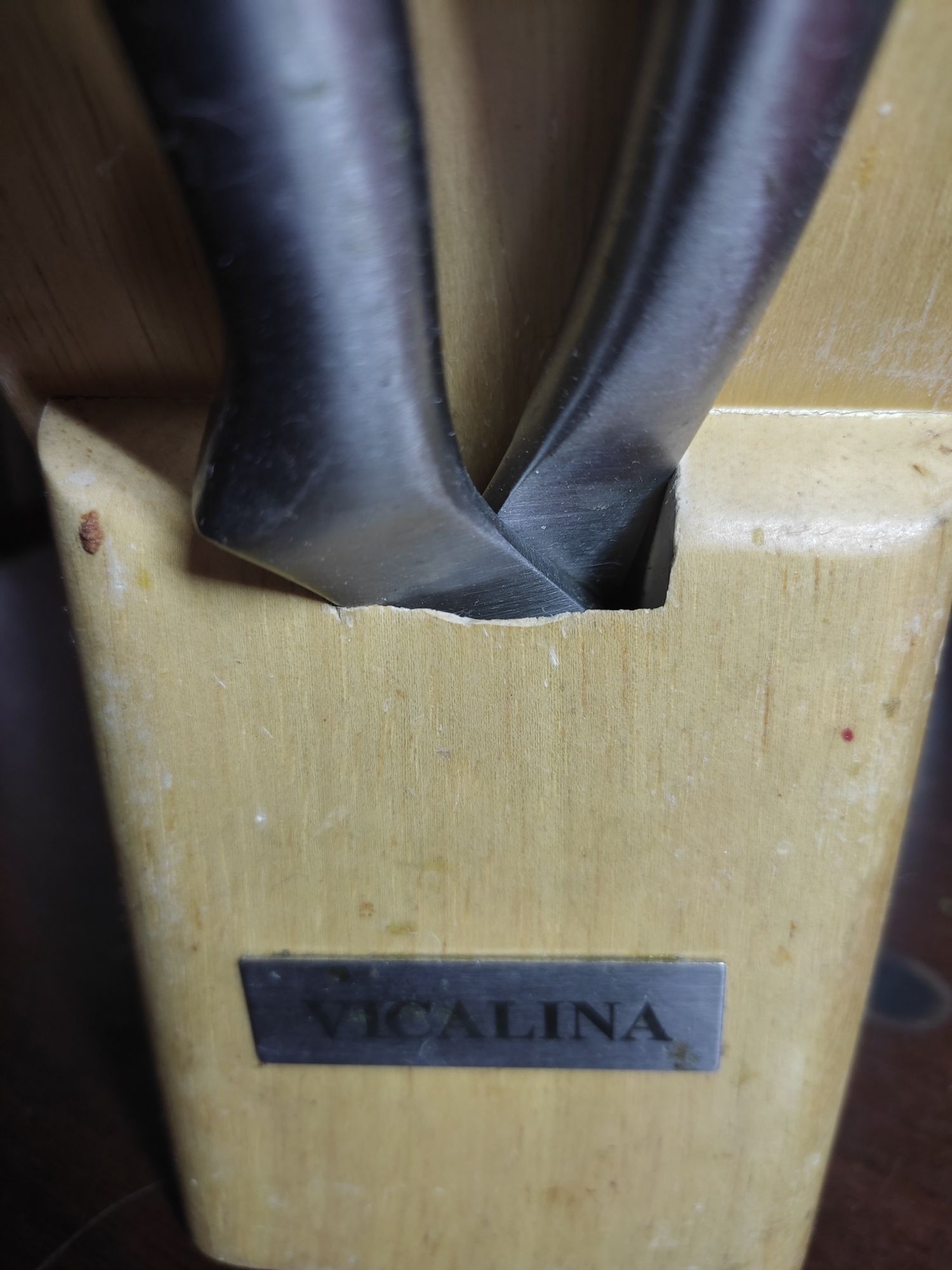 Продам набор ножей Vikalina