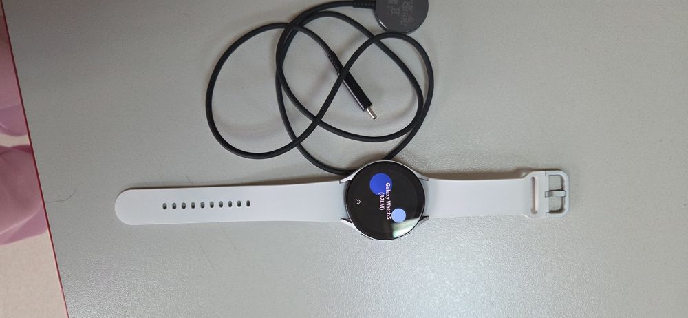 Samsung watch 5 44mm, watch 40mm