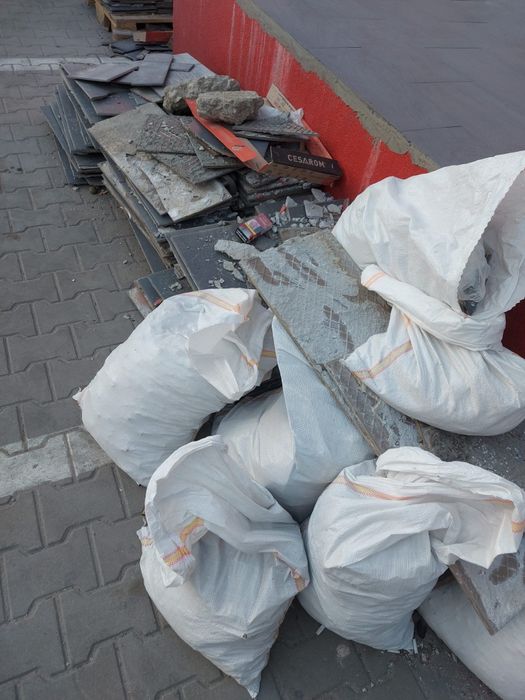 Debarasez ridic moloz