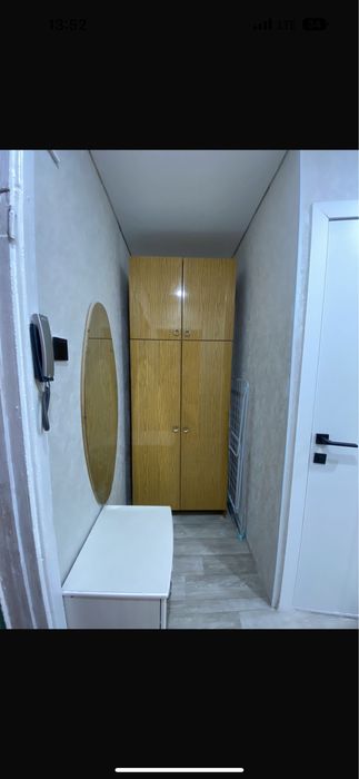Шкаф в прихожую Срочно