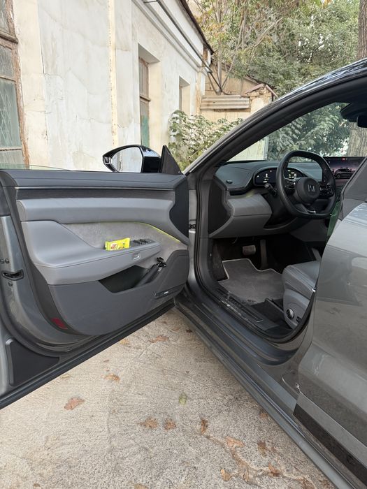 Zeekr 001 restayling z sport full