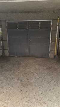 Метални гаражни врати
