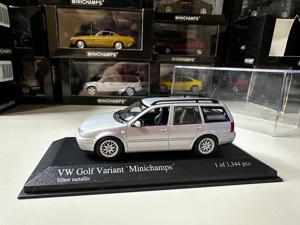 Macheta VolksWagen Golf 4 Variant 1:43 Minichamps
