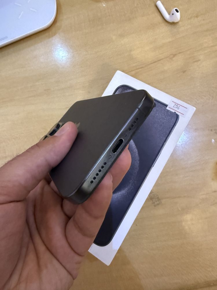 Iphone 15 pro max 256 ideal