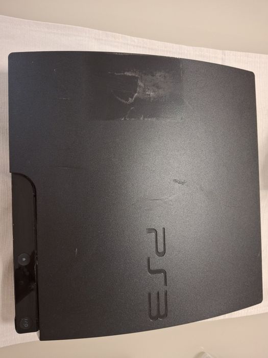 PlayStation 3 + подарък диск