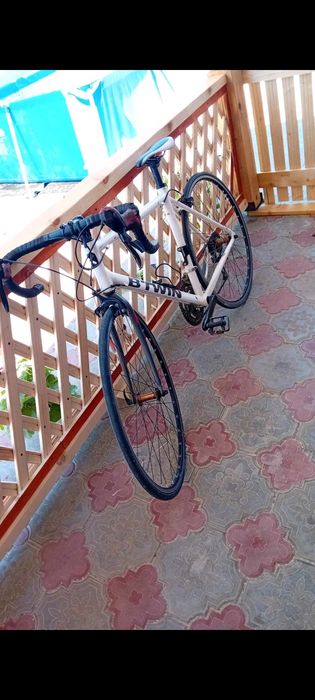 Vând bicicleta sau schimb