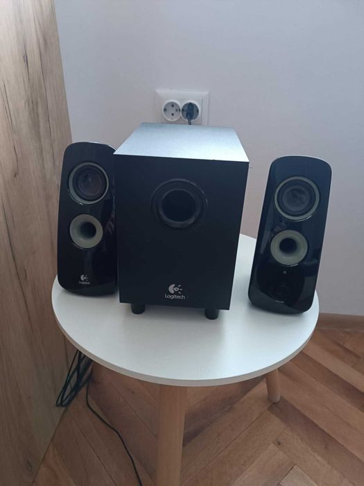 Буфер Logitech Z323 (не работи)