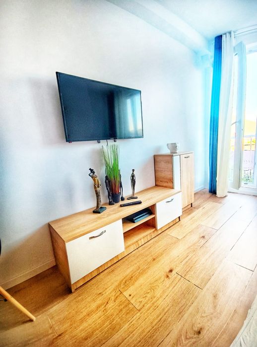 Închiriez garsonieră regim hotelier Piatra Neamț