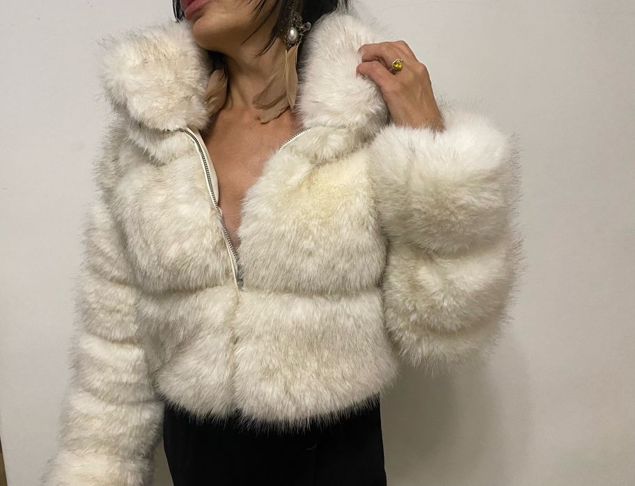 Палто еко косъм с етикет чисто ново