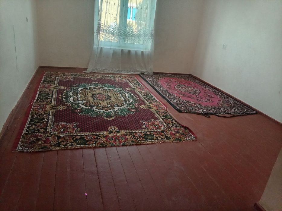 Kvartira kogon sotiladi