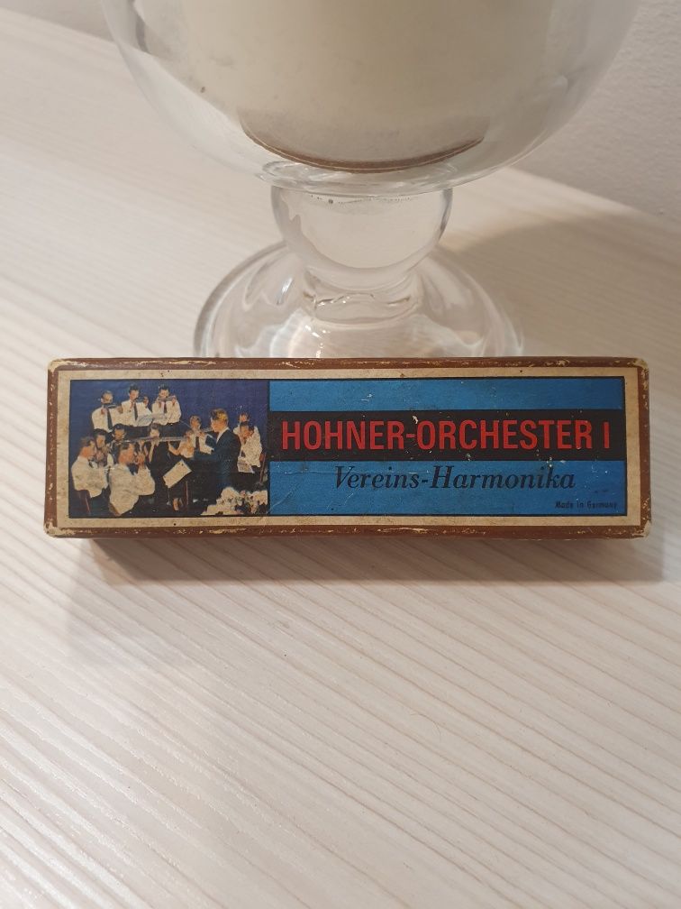Стара хармоника HOHNER