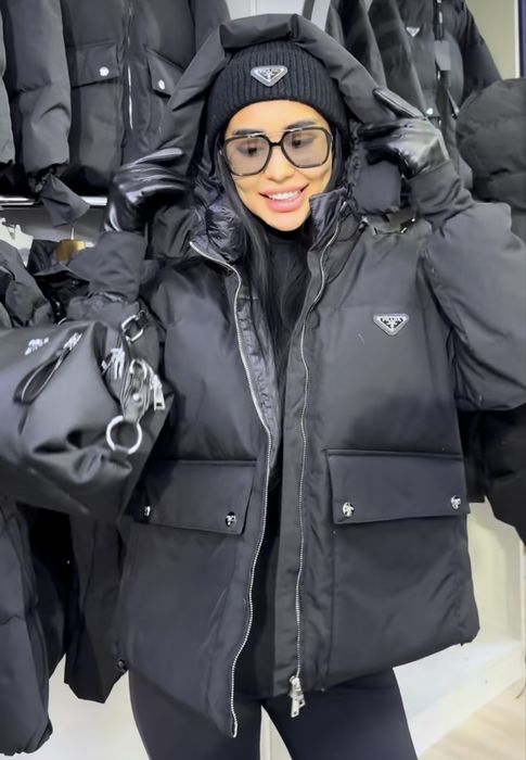 Куртка зимняя,размер М-новый