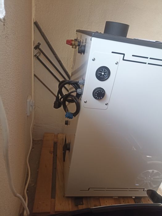 CENTRALA 29kw plus calorifere plus boiler completa