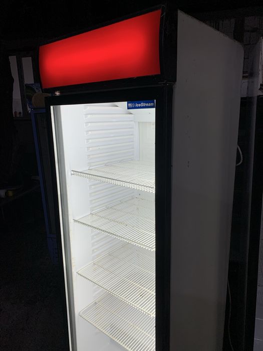 Витринный холодильник / Холодильник для магазина